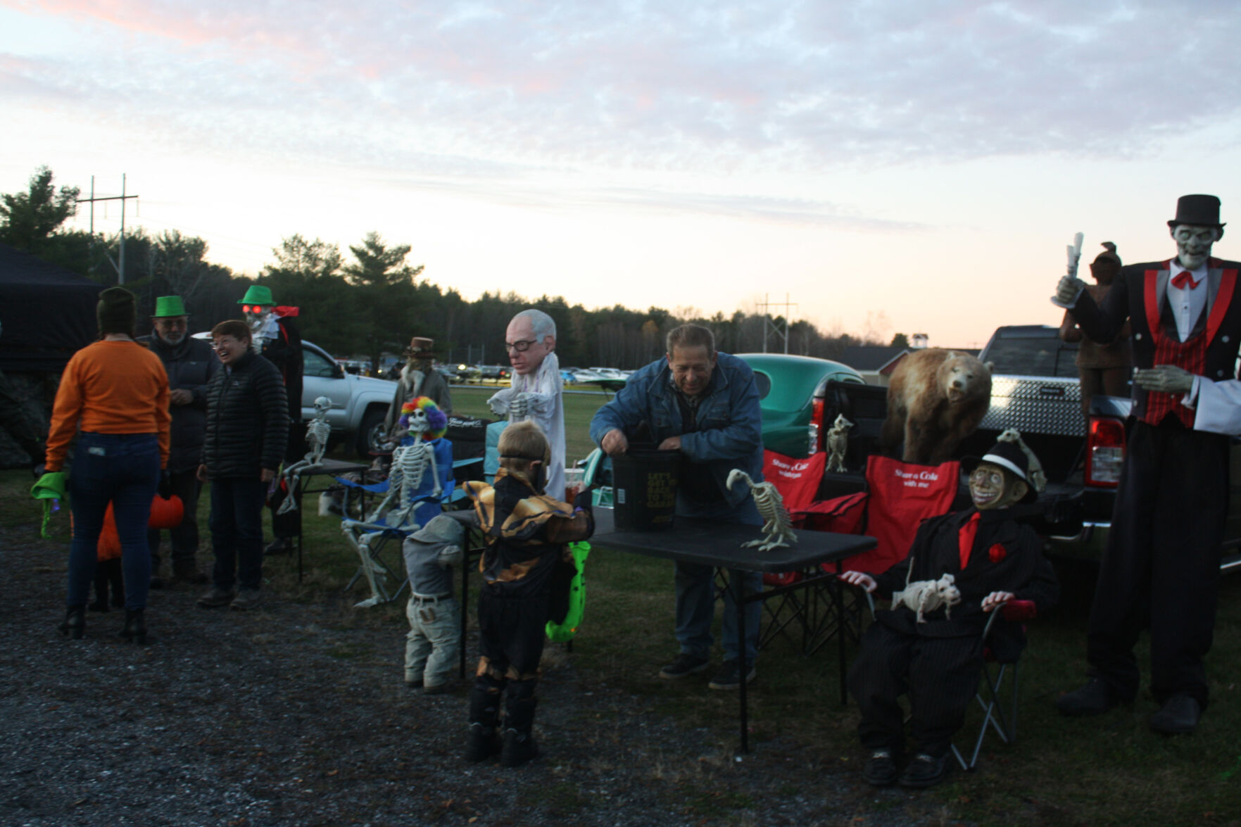 MiltonTrunkorTreatOct28202210281984.jpg
